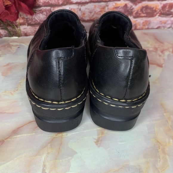 Eastland Black Leather Slip On Tracie Chunky Comfort Clogs - Picture 7 of 10